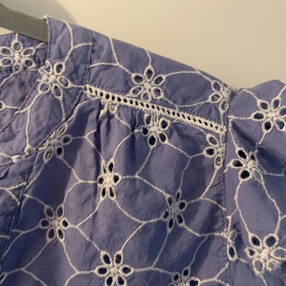 SUNDANCE CATALOG Florina Eyelet Top Size Medium Blue White Flutter Cap Sleeve - Picture 14 of 16